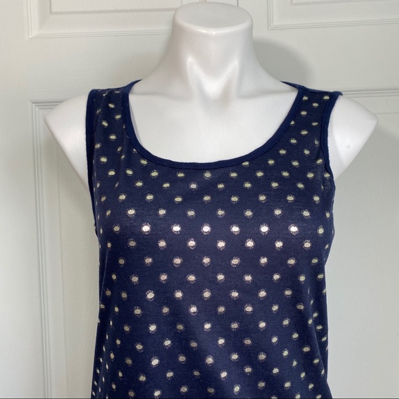 ISSI Top - Picture 2 of 8